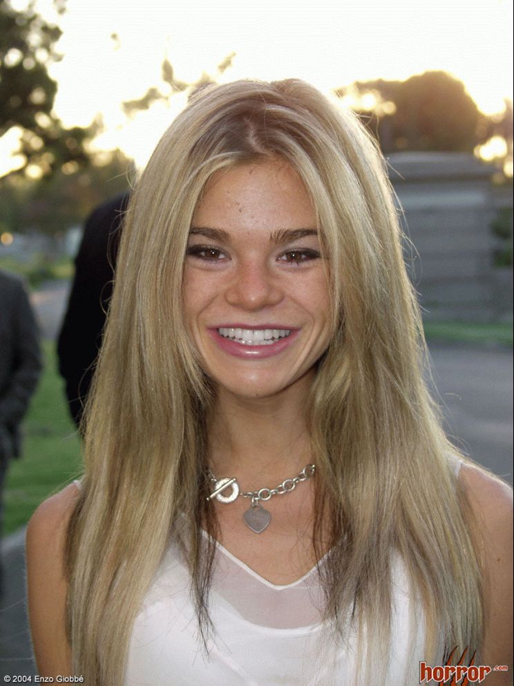 Ellen Muth.