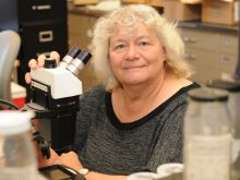 Ellen Thomas photo