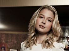 Ellen Woglom