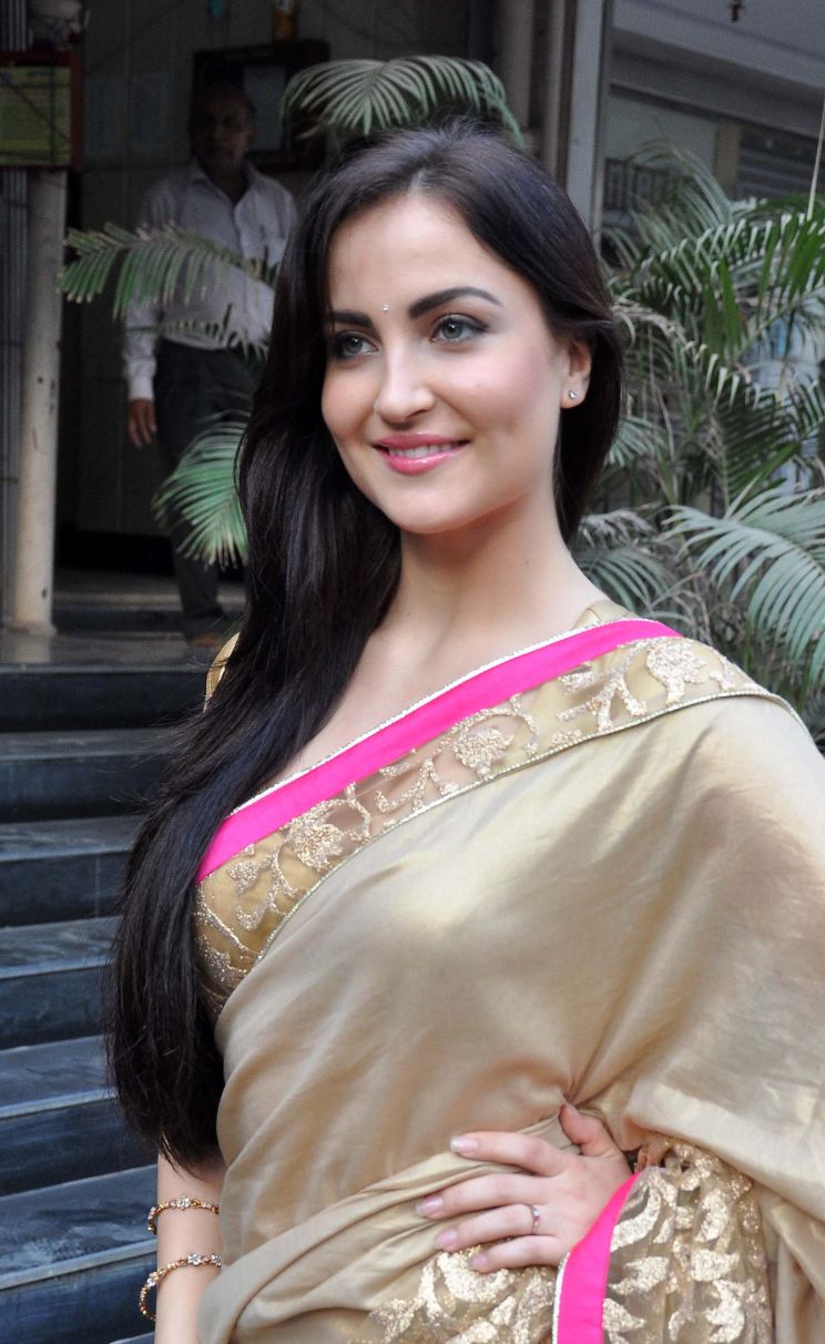 Elli Avram