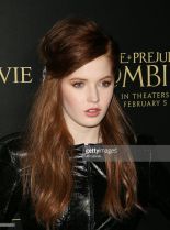 Ellie Bamber photo