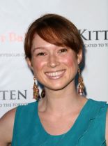 Ellie Kemper