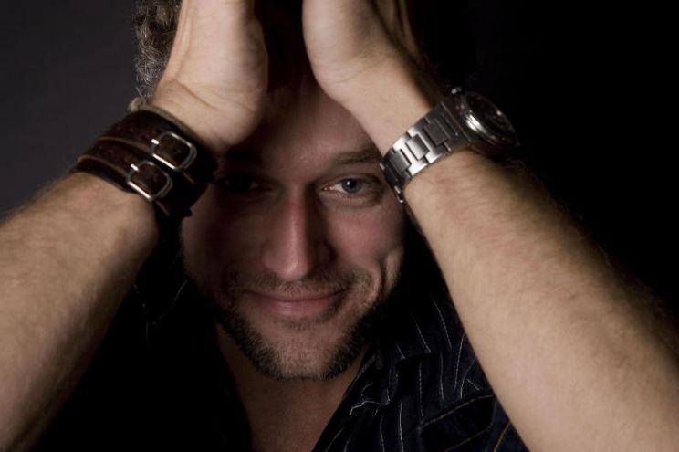 Elliot Cowan
