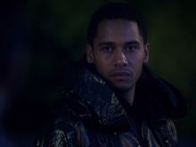 Elliot Knight