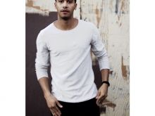 Elliot Knight