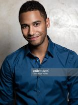 Elliot Knight