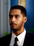 Elliot Knight