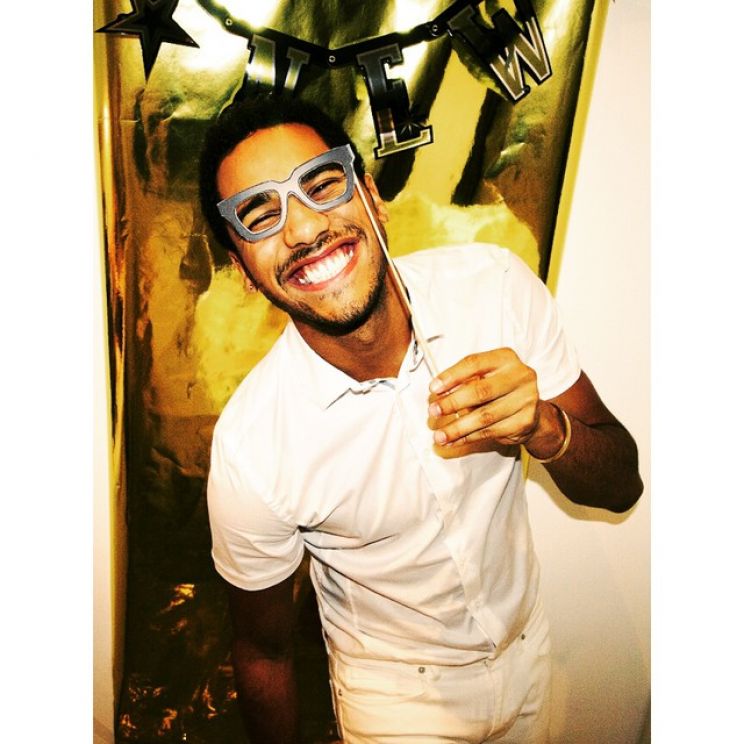 Elliot Knight