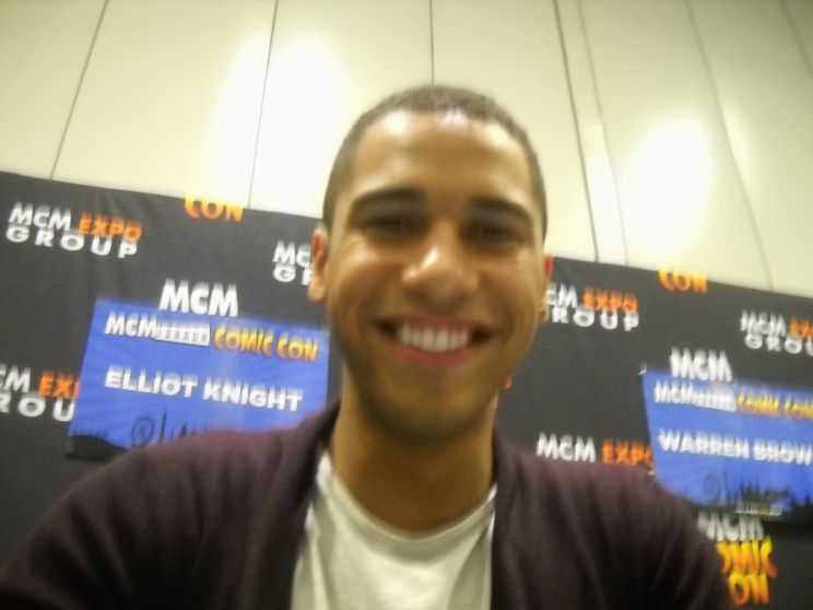 Elliot Knight