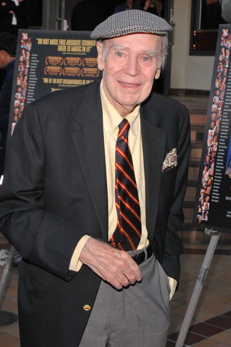 Elliott Reid