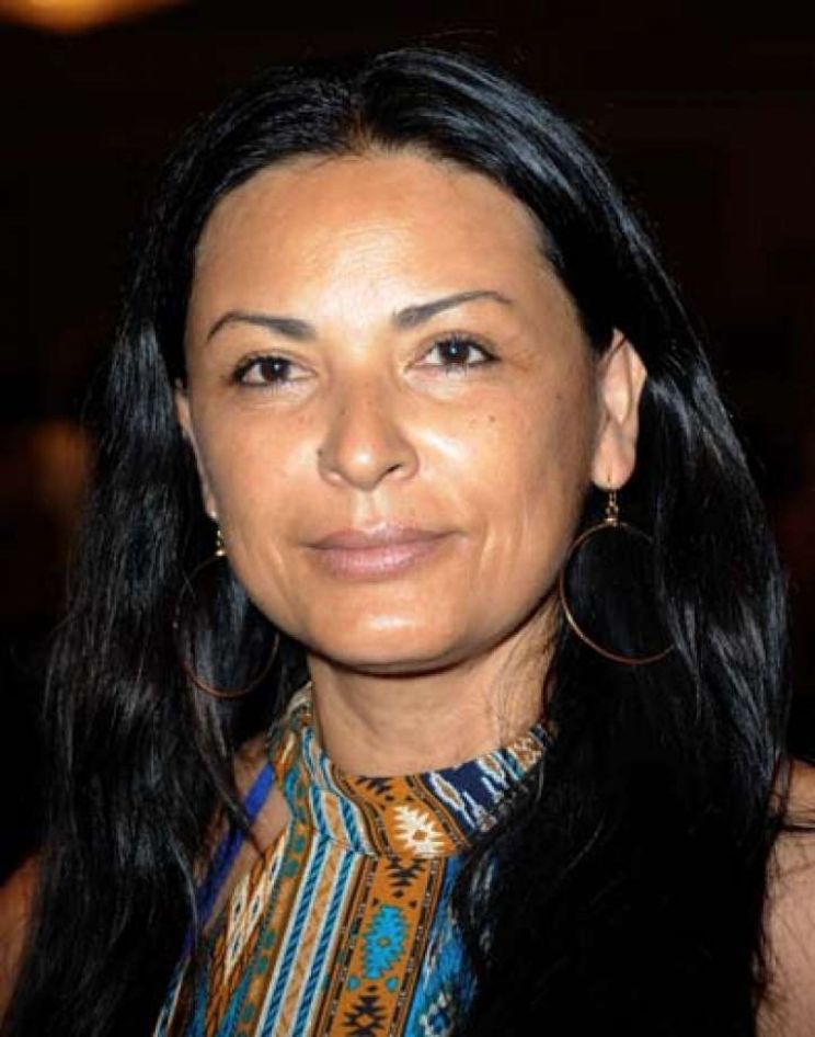 Elpidia Carrillo