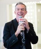 Elvis Duran