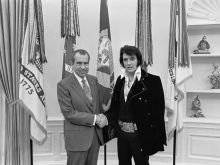 Elvis & Nixon