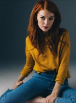 Elyse Dufour #1676147 picture (Portrait Medium)