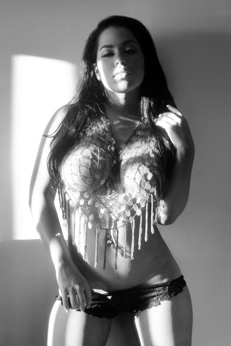 Elysia White