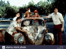 Elyssa Davalos photo