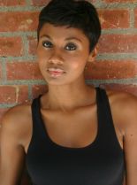 Emayatzy Corinealdi