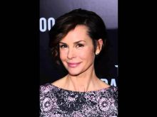 Embeth Davidtz