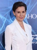 Embeth Davidtz