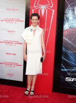 Embeth Davidtz