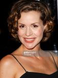 Embeth Davidtz