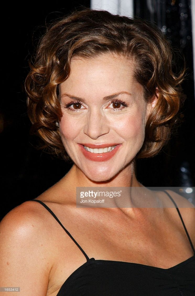 Embeth Davidtz