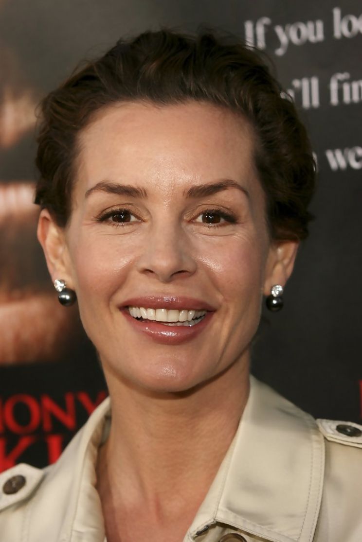 Embeth Davidtz