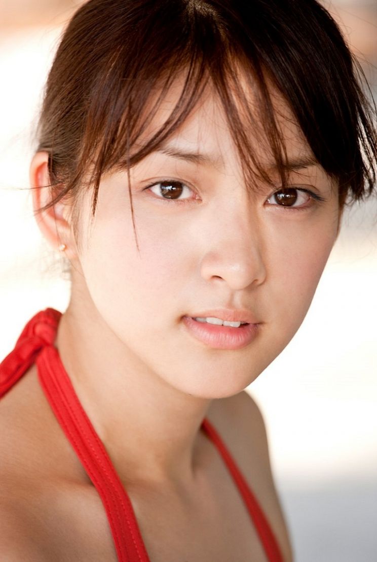 Emi Takei