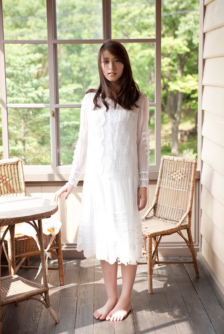 Emi Takei