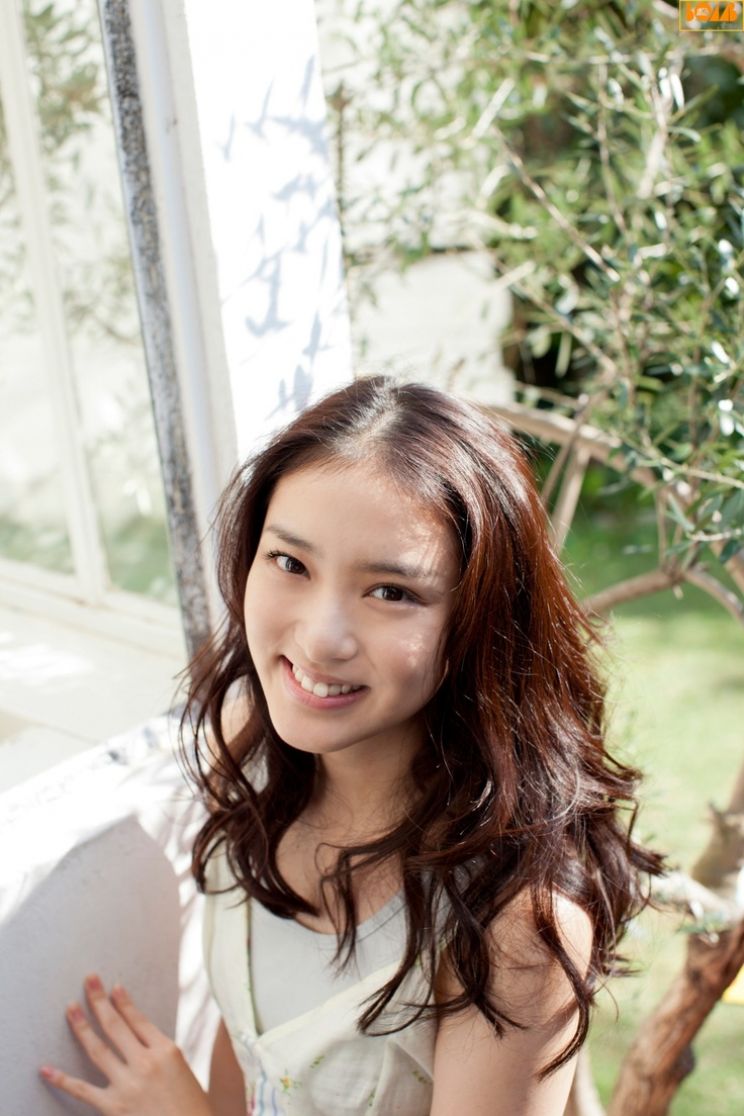 Emi Takei