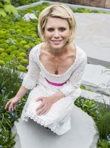 Emilia Fox photo