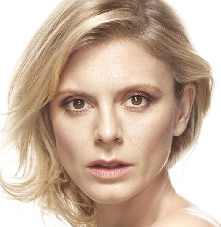 Emilia Fox