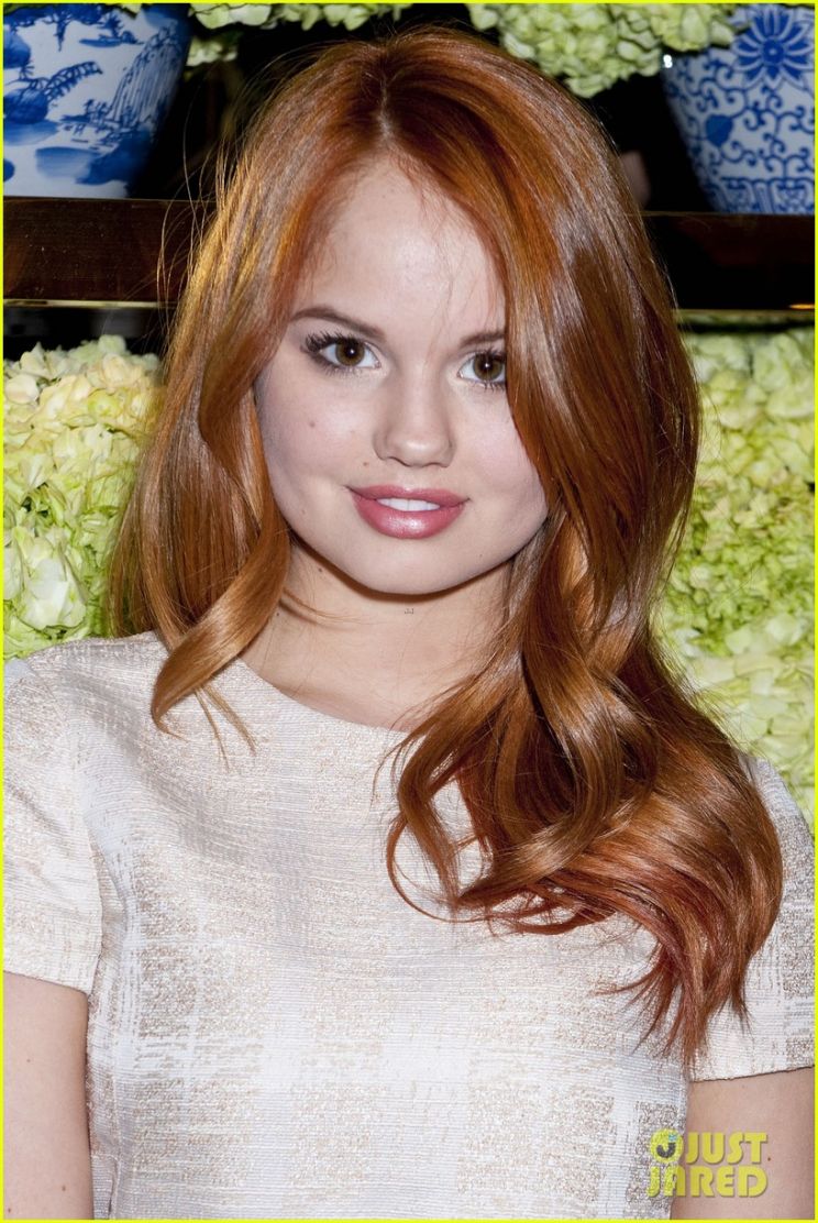 Emilia Jones