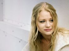 Emilie de Ravin