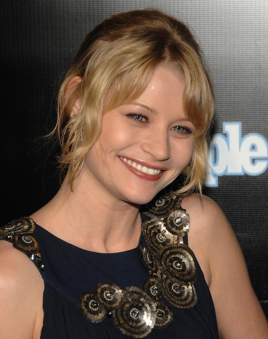 Pictures Of Emilie De Ravin