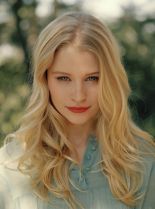 Emilie de Ravin