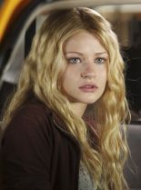 Emilie de Ravin