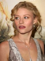 Emilie de Ravin photo