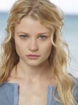 Emilie de Ravin