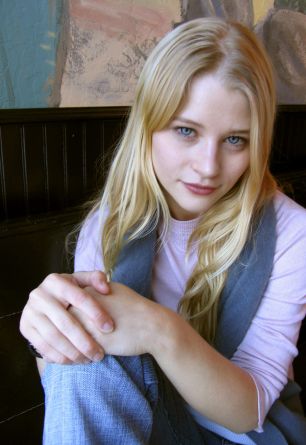 Emilie de Ravin