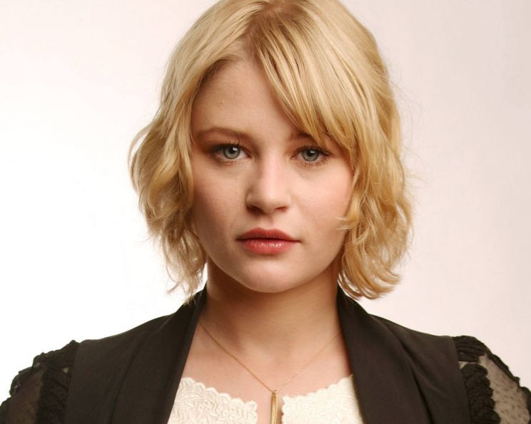 Emilie de Ravin