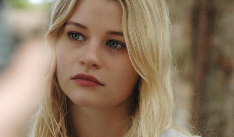 Emilie de Ravin