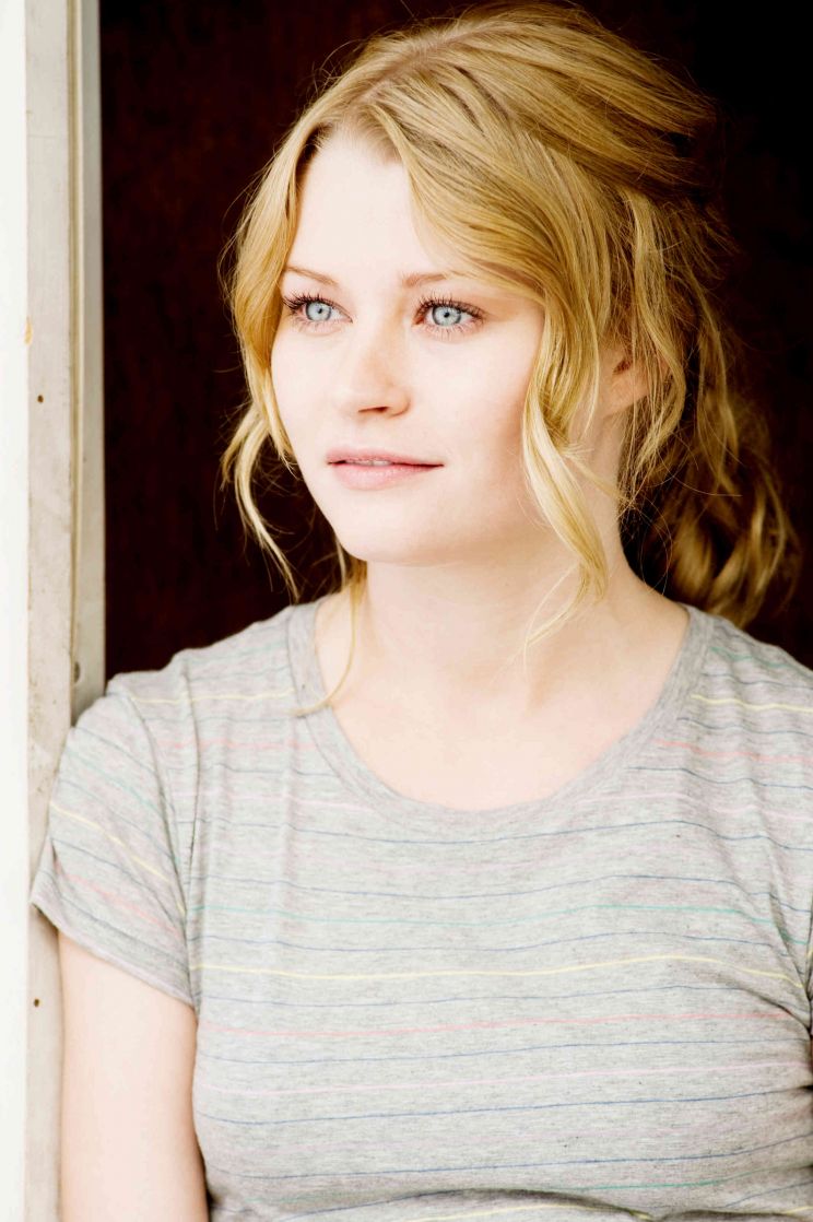 Emilie de Ravin