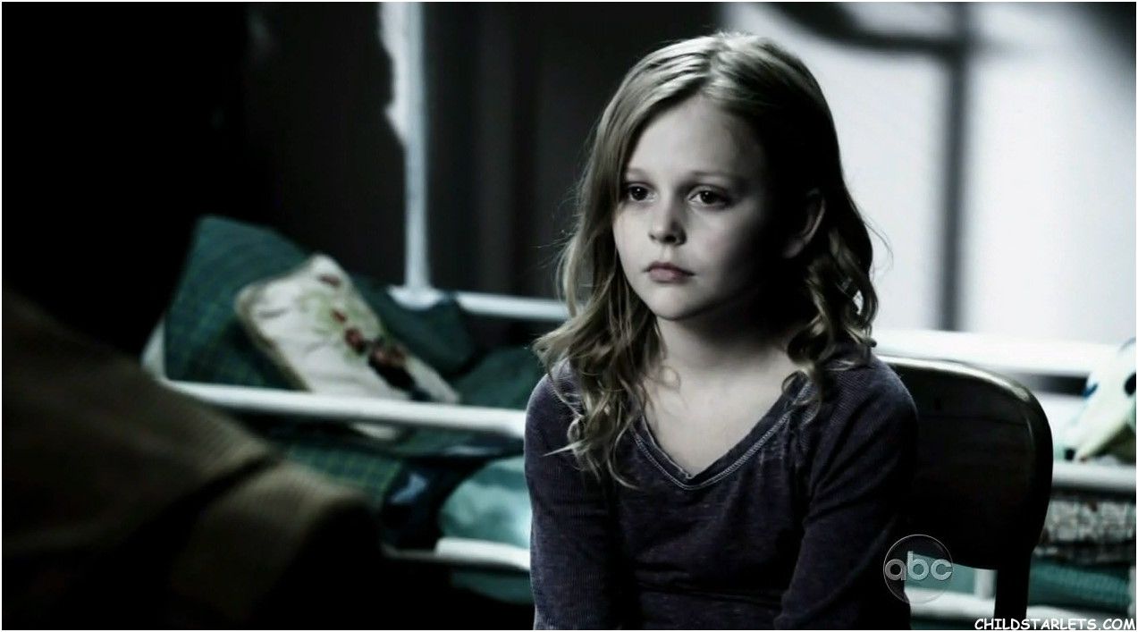 Emily Alyn Lind. 