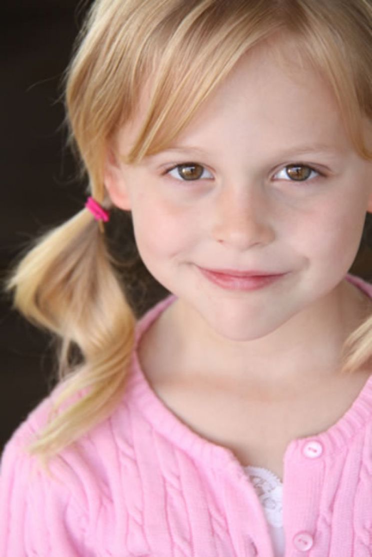 Emily Alyn Lind