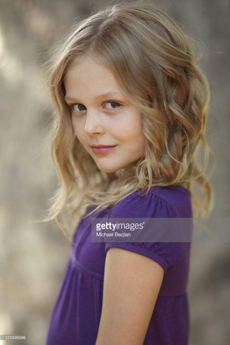 Emily Alyn Lind