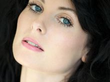 Emily Coutts photo