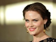 Emily Deschanel