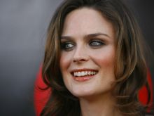 Emily Deschanel