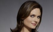 Emily Deschanel